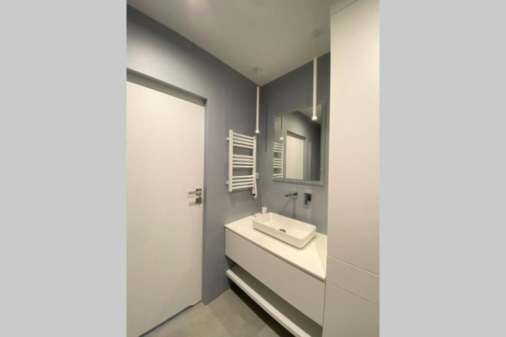 Apartament Na Wodnej Apartment Лодз Екстериор снимка